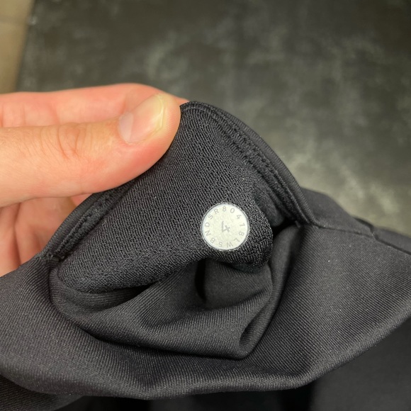 SOLD Limited edition Lululemon leggings - Picture 6 of 7